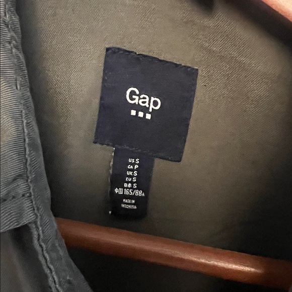 GAP Olive Utility Jacket - Picture 2 of 5
